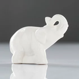 Статуэтка фарфоровая Индийский слон.Белый, 10х4х8 см