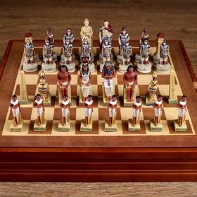 Шахматы сувенирные Битва за Египет, h короля-8 см, пешки-6 см, 36 х 36 см