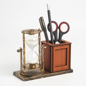 Песочные часы Селин, сувенирные, с карандашницей и фоторамкой, 15.5 х 6.4 х 12 см