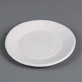 Тарелка одноразовая Белая картон, 17 см