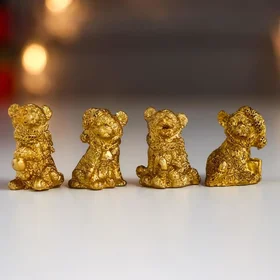 Сувенир полистоун Золотой тигрёнок в колпакешарфике МИКС 2,8х1,8х1,8 см