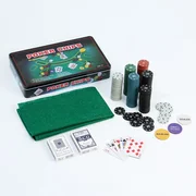 купить Покер, набор для игры карты 2 колоды, фишки 300 шт., с номиналом, 60 х 90 см