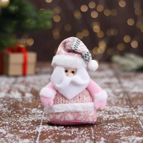 Мягкая игрушка Дед Мороз в вязаном костюме 9х15 см, розовый