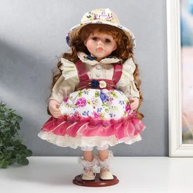 Кукла коллекционная керамика Женечка в платье с цветами, в соломенной шляпке 30 см