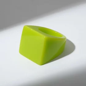 Кольцо пластик Квадрат, цвет салатовый