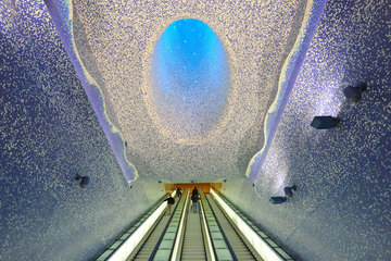 Half_the-most-impressive-underground-railway-stations-in-europe1