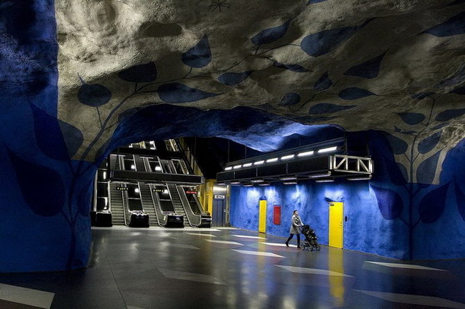 Page_metro-stockholm-station-art-12