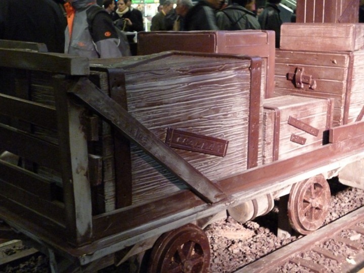Page_longest-chocolate-train-by-andrew-farrugia3