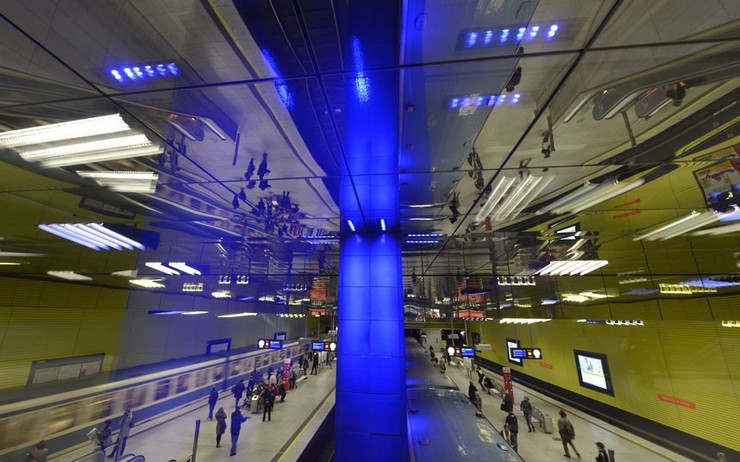 Page_the-most-impressive-underground-railway-stations-in-europe17